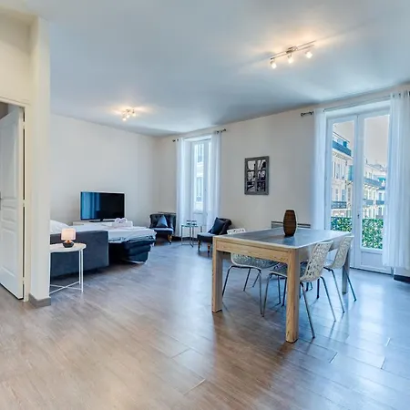 Hyper Centre - Wifi, Ac, 6pers 尼斯