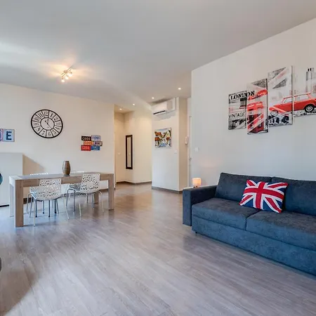 Hyper Centre - Wifi, Ac, 6pers דירה ניס